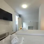 Apartman 21105 *
